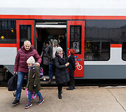 Traukinys i&scaron; Vilniaus į Rygą