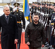 Prezidentūroje įvyko oficiali Ukrainos vadovo Volodymyro Zelenskio pasitikimo ceremonija
