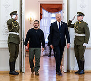 Prezidentūroje įvyko oficiali Ukrainos vadovo Volodymyro Zelenskio pasitikimo ceremonija