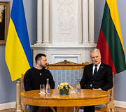 Prezidentūroje įvyko oficiali Ukrainos vadovo Volodymyro Zelenskio pasitikimo ceremonija