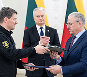 Lietuvos ir Ukrainos Prezidentų bendro parei&scaron;kimo pasira&scaron;ymas