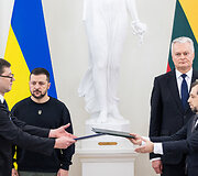 Lietuvos ir Ukrainos Prezidentų bendro parei&scaron;kimo pasira&scaron;ymas