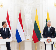 Markas Rutte, Gitanas Nausėda