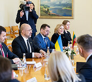 Gitanas Nausėda susitiko su Ukrainos Ministru Pirmininku Denysu &Scaron;myhaliu