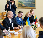 Gitanas Nausėda susitiko su Ukrainos Ministru Pirmininku Denysu &Scaron;myhaliu
