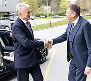 Gitanas Nausėda, Vidmantas Janulevičius