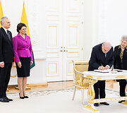 Gitanas Nausėda, Diana Nausėdienė, George Vella, Miriam Vella