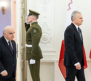 George Vella, Gitanas Nausėda