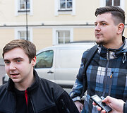 Jonas Trumpa, Emilis Mikulskis
