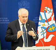 Arvydas Anu&scaron;auskas
