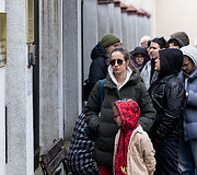 Rusijos piliečiai Vilniuje balsuoja prezidento rinkimuose