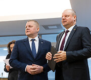 Dainius Gaižauskas, Saulius Skvernelis