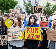 Azovstalio kalinių palaikymo eisena