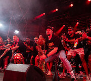 Vilniaus &bdquo;Rytas&ldquo; su fanais &scaron;venčia i&scaron;kovojus LKL čempionų titulą