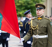 Valstybės vėliavos pakėlimo ceremonija Gedulo ir vilties bei Okupacijos ir genocido dienos proga