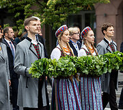 Valstybės vėliavos pakėlimo ceremonija Gedulo ir vilties bei Okupacijos ir genocido dienos proga
