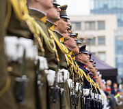 Valstybės vėliavos pakėlimo ceremonija Gedulo ir vilties bei Okupacijos ir genocido dienos proga