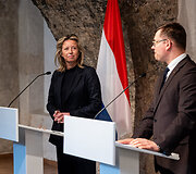 Kajsa Ollongren, Laurynas Kasčiūnas