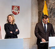 Kajsa Ollongren, Laurynas Kasčiūnas