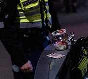 Per komendanto valandos pratybas Vilniuje, policijos patikros metu įkliuvo vyras su galimai narkotinėmis medžiagomis