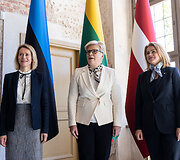 Kaja Kalas, Ingrida &Scaron;imonytė, Evika Silina