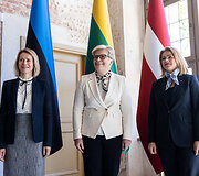 Kaja Kalas, Ingrida &Scaron;imonytė, Evika Silina