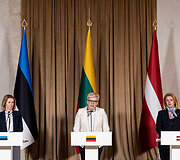 Kaja Kalas, Ingrida &Scaron;imonytė, Evika Silina