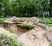 Verkių dvarvietėje pristatomas archeologinis atradimas &ndash; aptikti XIII&ndash;XIV amžių kapai