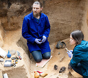 Verkių dvarvietėje pristatomas archeologinis atradimas &ndash; aptikti XIII&ndash;XIV amžių kapai