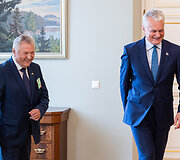 Kazys Starkevičius, Gitanas Nausėda