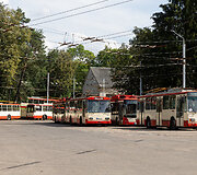 Radiniai vie&scaron;ajame transporte