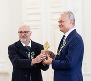 Saulius Liausa, Gitanas Nausėda