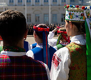 Dainų &scaron;ventės vėliavos pakėlimo ceremonija