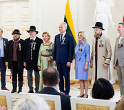 Lietuvos dainų &scaron;ventės &bdquo;Kad giria žaliuotų&ldquo; kūrėjų pagerbimo ceremonija