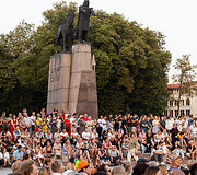 Dainų &scaron;ventės &Scaron;imtmečio vakaras Katedros aik&scaron;tėje