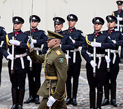 Oficiali Lenkijos gynybos ministro ir delegacijos pasitikimo ceremonija