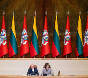 Jurgis Razma, Viktorija Čmilytė - Nielsen