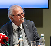 Dr. Phil Petersen