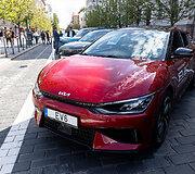 &bdquo;eJudėjimo&ldquo; festivalyje esantys automobiliai