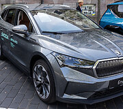 &bdquo;eJudėjimo&ldquo; festivalyje esantys automobiliai