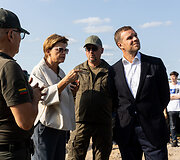 Baiba Bražė, Guntis Pujats, Gabrielius Landsbergis