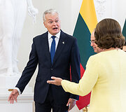 Gitanas Nausėda