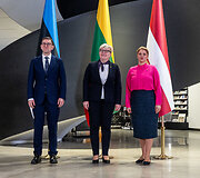 Kristenas Michalas, Ingrida &Scaron;imonytė, Evika Silina