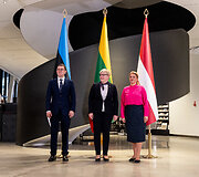 Kristenas Michalas, Ingrida &Scaron;imonytė, Evika Silina