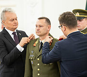 Gitanas Nausėda, Aurelijus Alasauskas