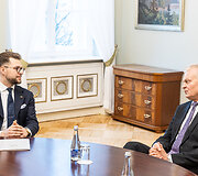 Lukas Savickas, Gitanas Nausėda