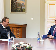 Vladislav Kondratovič, Gitanas Nausėda