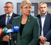 Dainius Gaižauskas, Valius Ąžuolas
