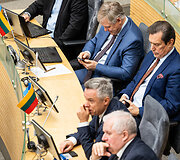Tryliktasis Lietuvos Respublikos Seimas susirinko į paskutinį posėdį