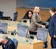 Tryliktasis Lietuvos Respublikos Seimas susirinko į paskutinį posėdį